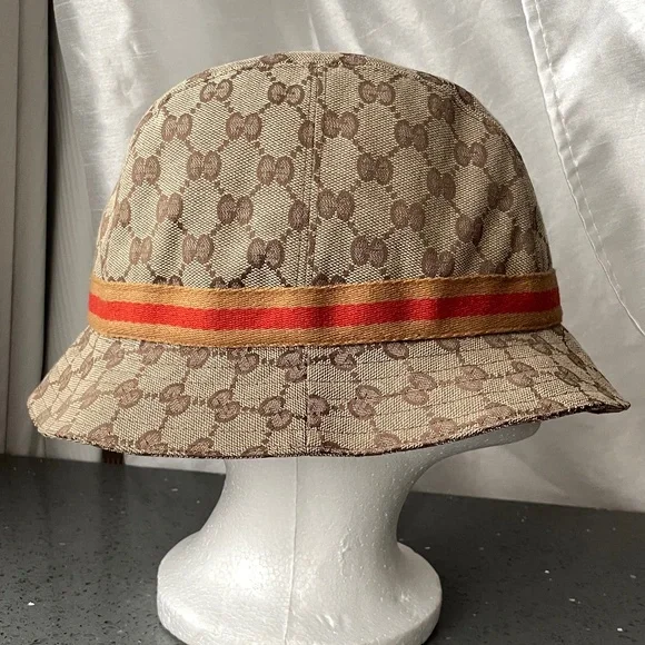 GUCCI GG LOGO CANVAS BUCKET HAT - Picture 6 of 8